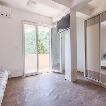 Apartments Elena Будва Екстериор снимка